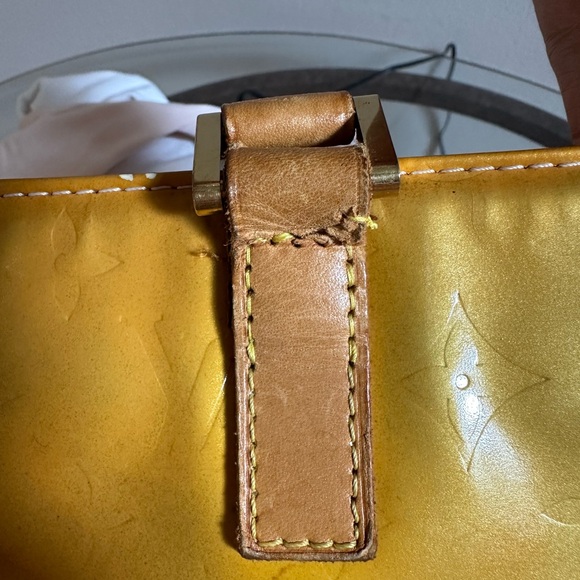 Louis Vuitton shoulder bag - Picture 6 of 11
